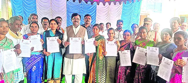 ‘పేదల సంక్షేమానికి కట్టుబడి ఉన్నాం’