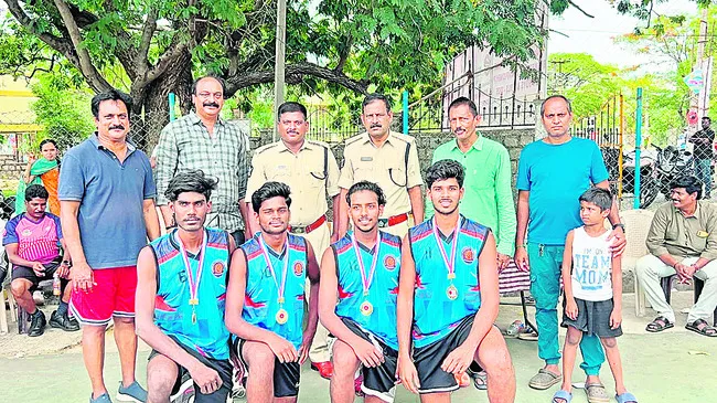 ముగిసిన బాస్కెట్‌బాల్‌ పోటీలు 