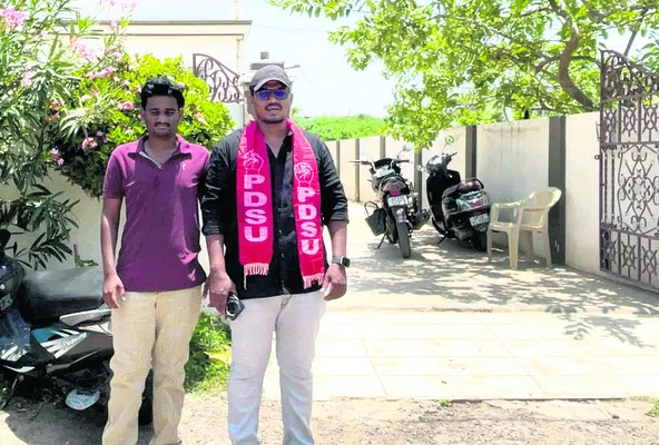 సెలవుల్లో తరగతుల  నిర్వహణపై ఆగ్రహం 