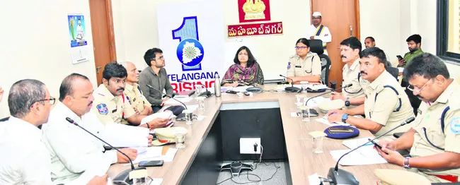 రోడ్డు ప్రమాదాల నివారణకు చర్యలు