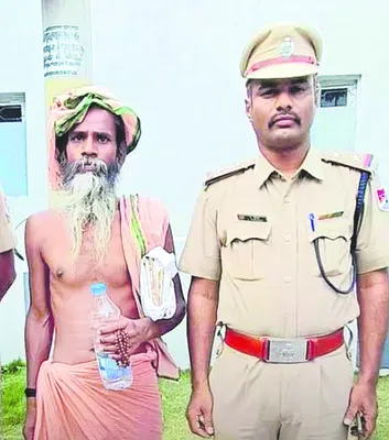 టిక్కెట్‌ అడిగారని ‘ట్రాక్స్‌’పై పగ!