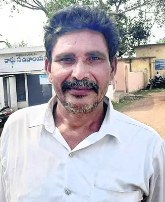 అధ్వానంగా సాగునీటి చెరువులు..