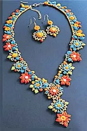 Fashion: Handmade Embroidery Necklace And Jewellery Ideas10