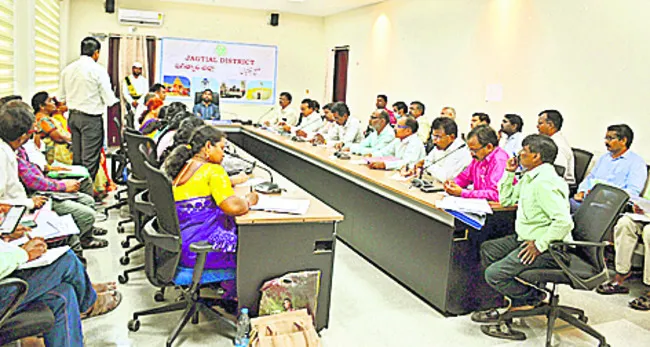బడిబాటను విజయవంతం చేయాలి