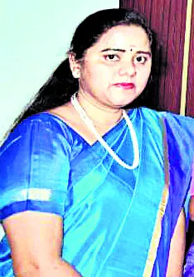 సాంఘిక సంక్షేమ శాఖ డీడీగా రాధిక