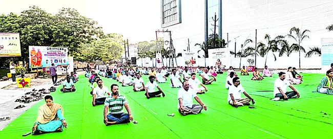 8న వృద్ధులతో ‘యోగాంధ్ర’ 