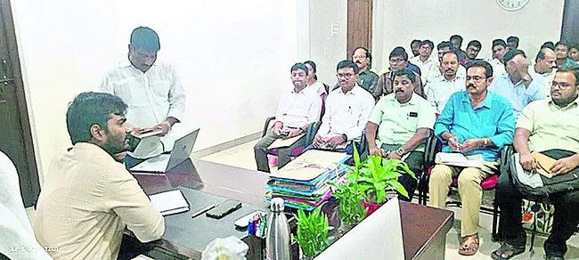 88 గ్రామాల్లో కుటుంబ సర్వే చేయాలి : పీవో