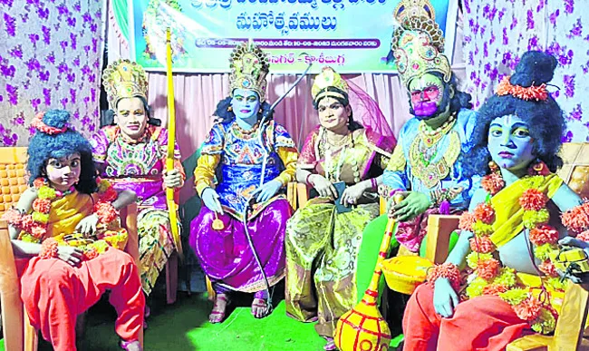 మత సామరస్యానికి ప్రతీక బక్రీద్ : ఎస్పీ
