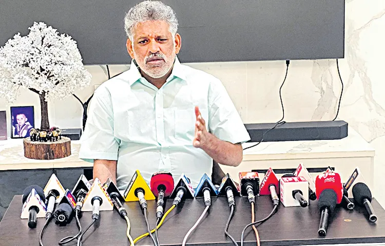Chevireddy Bhaskar Reddy comments on ASP Kollu Srinivas