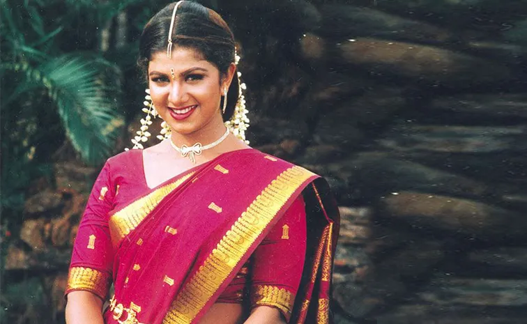 పాన్‌ వరల్డ్‌ హీరోయిన్‌ రీఎంట్రీ.. 
