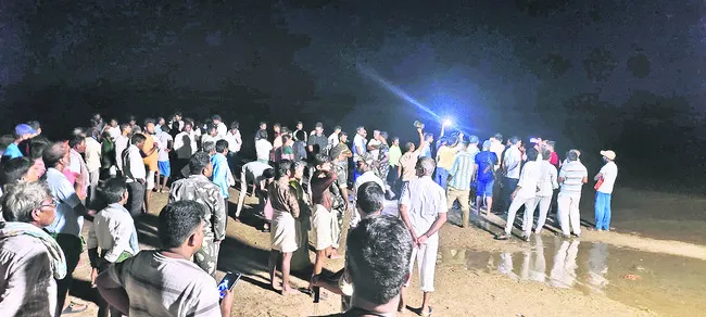 నదీతీ