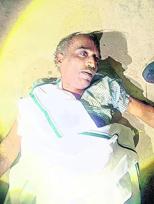 ప్రమాదవశాత్తు బావిలో పడి వ్యక్తి మృతి