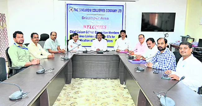 రోస్టర్ విధానం అమలు చేయాలి