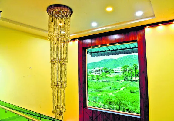 గృహమే.. స్వర్గసీమ
