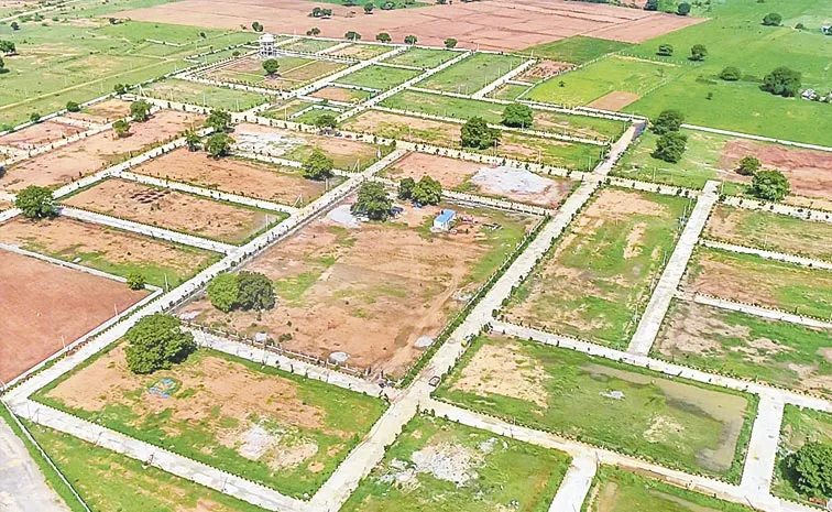 Telangana govt likely to auction Housing Board plots to raise funds