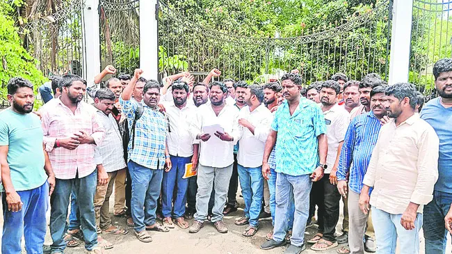 ఆ రికార్డులు మళ్లీ మళ్లీ బద్దలు!