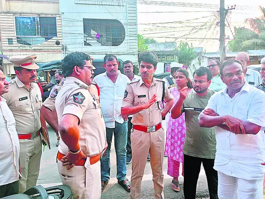 ఉత్సవాలు ప్రశాంతంగా జరగాలి