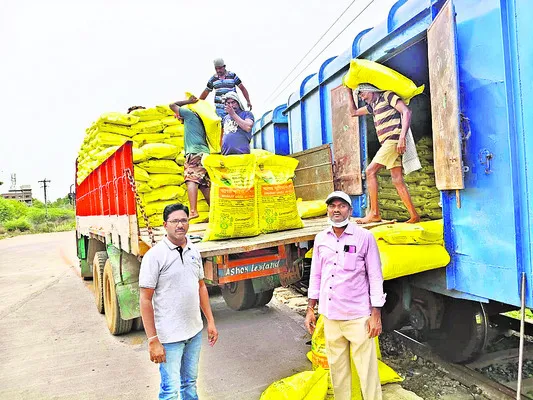 నేడు ‘డయల్ యువర్ కలెక్టర్’
