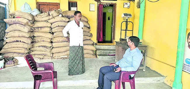 రేషన్ దుకాణాల్లో దొడ్డు బియ్యం నిల్వలు