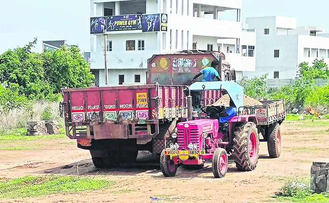 నిత్య