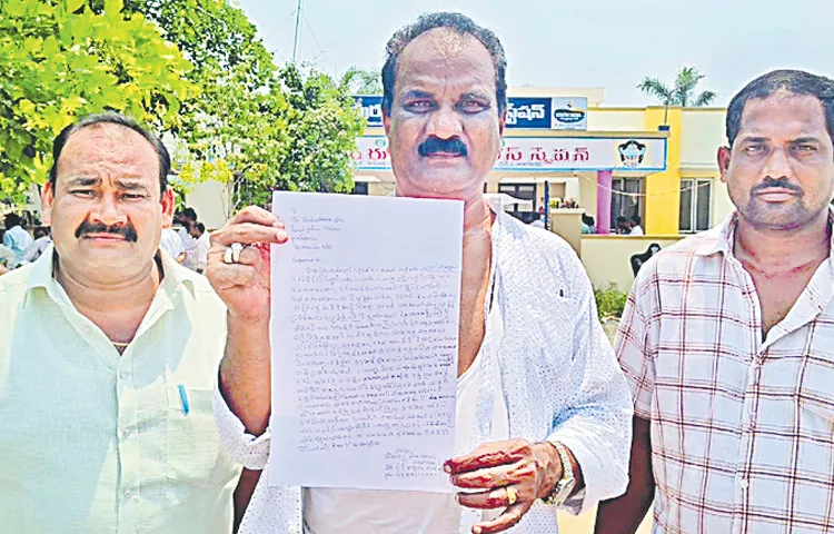 Another group attack on former MP Kurumalla Rambabu