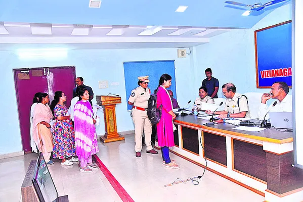 535 ఎంఎస్పీలకు స్థానచలనం