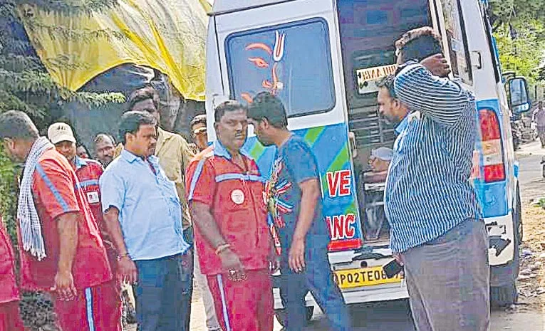 మద్యం మత్తులో శాశ్వత నిద్రలోకి..