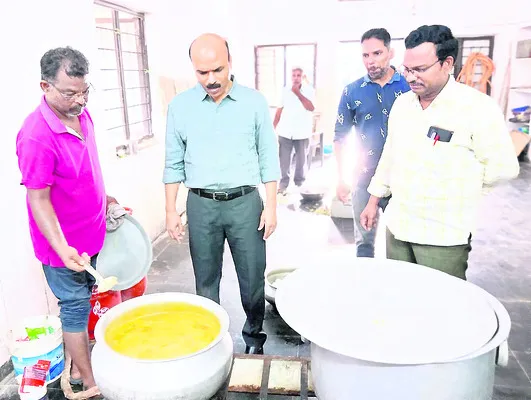 నాణ్యమైన ఆహారం అందించాలి 