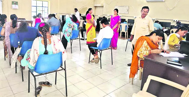 శిక్షణ అభ్యర్థులకు పరీక్షలు