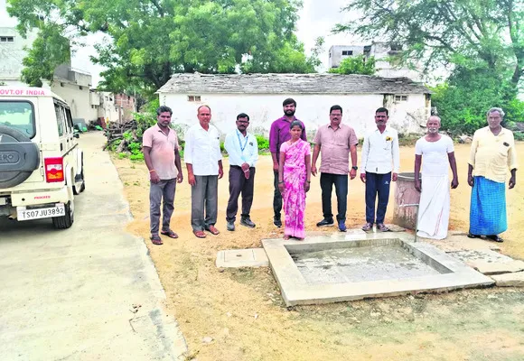 ఇంకుడుగుంతల నిర్మాణాలతో సత్ఫలితాలు 
