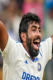 Jasprit Bumrah Clean Bowled World No. 1 Test Batter Harry Brook2
