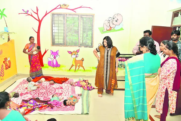 శిశువుల ఆరోగ్య సంరక్షణపై ప్రత్యేక శ్రద్ధ 