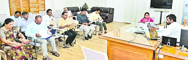 పీ–4 కార్యక్రమంపై ప్రత్యేక దృష్టి 