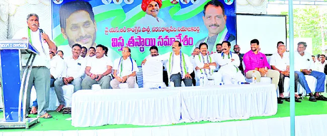 పార్టీకి పెరుగుతున్న ఆదరణ