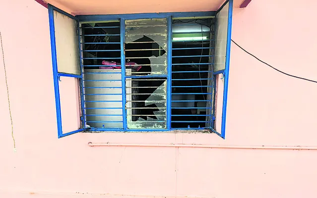 వేంపల్లె ఘటనలో 150 మందికి పైగా కేసులు