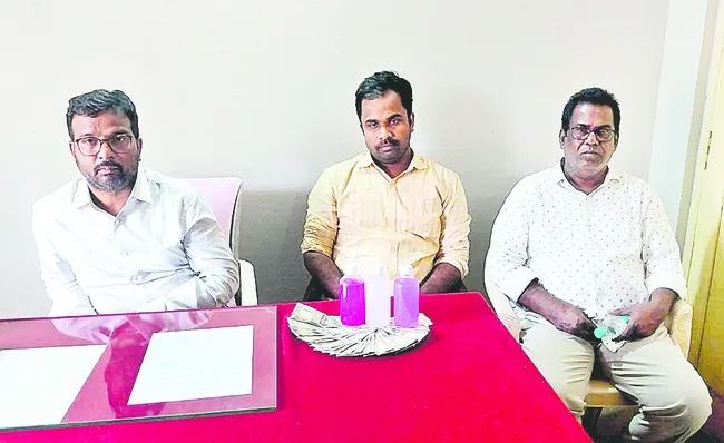 నిమ్జ్ కార్యాలయంపై ఏసీబీ దాడులు