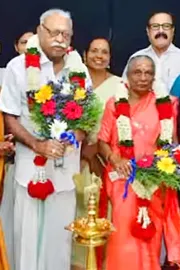 79-Year-Old Man Marries 75-Year-Old Sweetheart At Kerala7