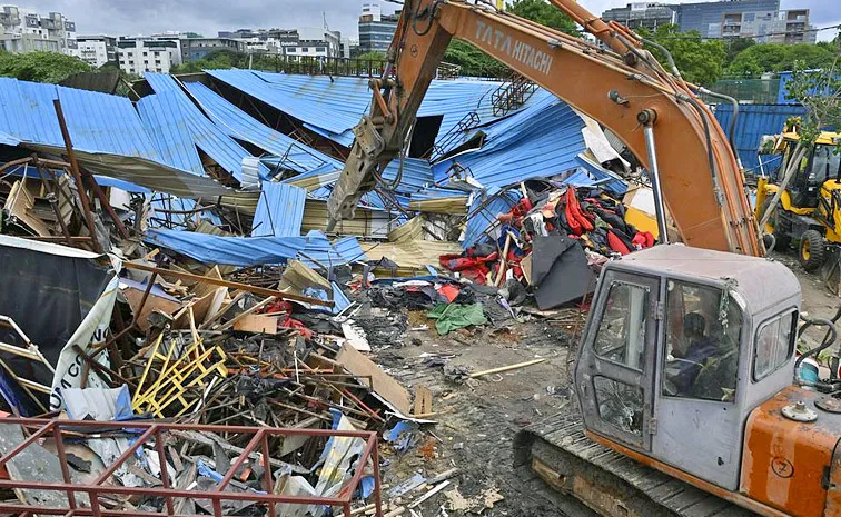 కూకట్‌పల్లిలో హైడ్రా కూల్చివేతలు