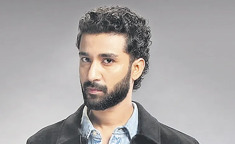 ప్యారడైజ్‌లో ఎంట్రీ