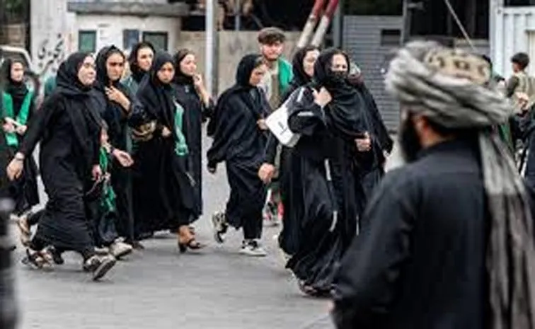 6-year-old girl sold into marriage with 45 years Afghanistan man
