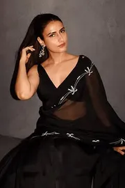 Fatima Sana Shaikh Reveals Man Assaulted Her After She Hit Him6