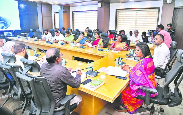 డీసీలు, జడ్‌సీలకు 