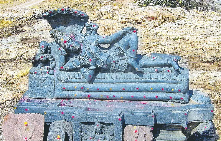 Ancient statues and inscriptions in Nagarkurnool district in need of protection