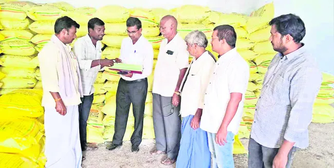 మోతాదుకి మించి ఎరువులు వాడొద్దు