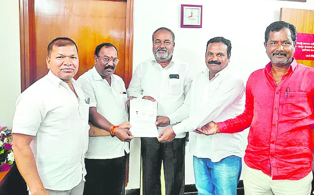 సీఎంఆర్‌ఎఫ్‌ పేదలకు వరం 