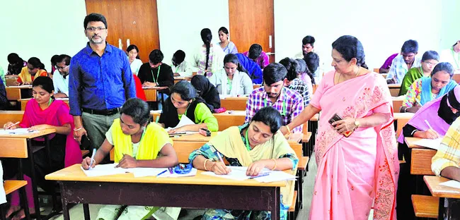 పీజీ పరీక్షలు ప్రారంభం 