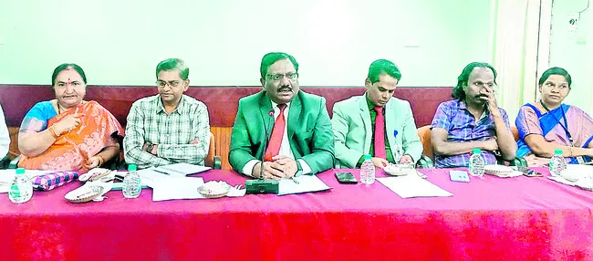మెడికల్‌ కాలేజీల్లో పరిశోధనలకు ప్రాధాన్యం 
