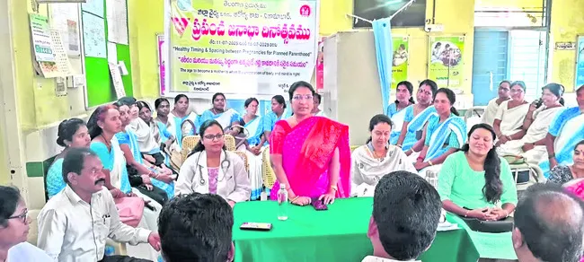 జనాభా నియంత్రణకు కృషి చేయాలి 