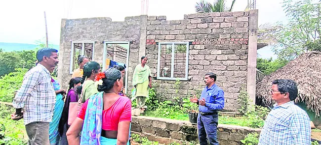 గృహ ప్రవేశాలకు సిద్ధం కావాలి