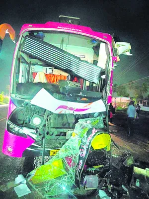 తప్పిన ముప్పు
